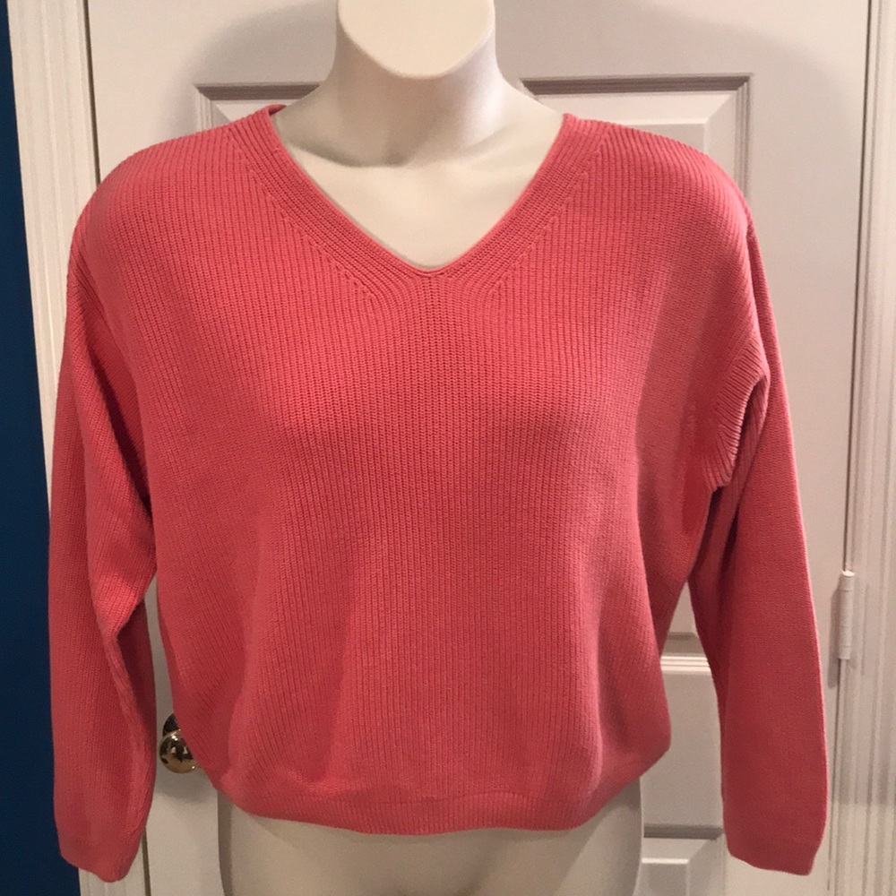 Salmon cotton v neck sweater size XL